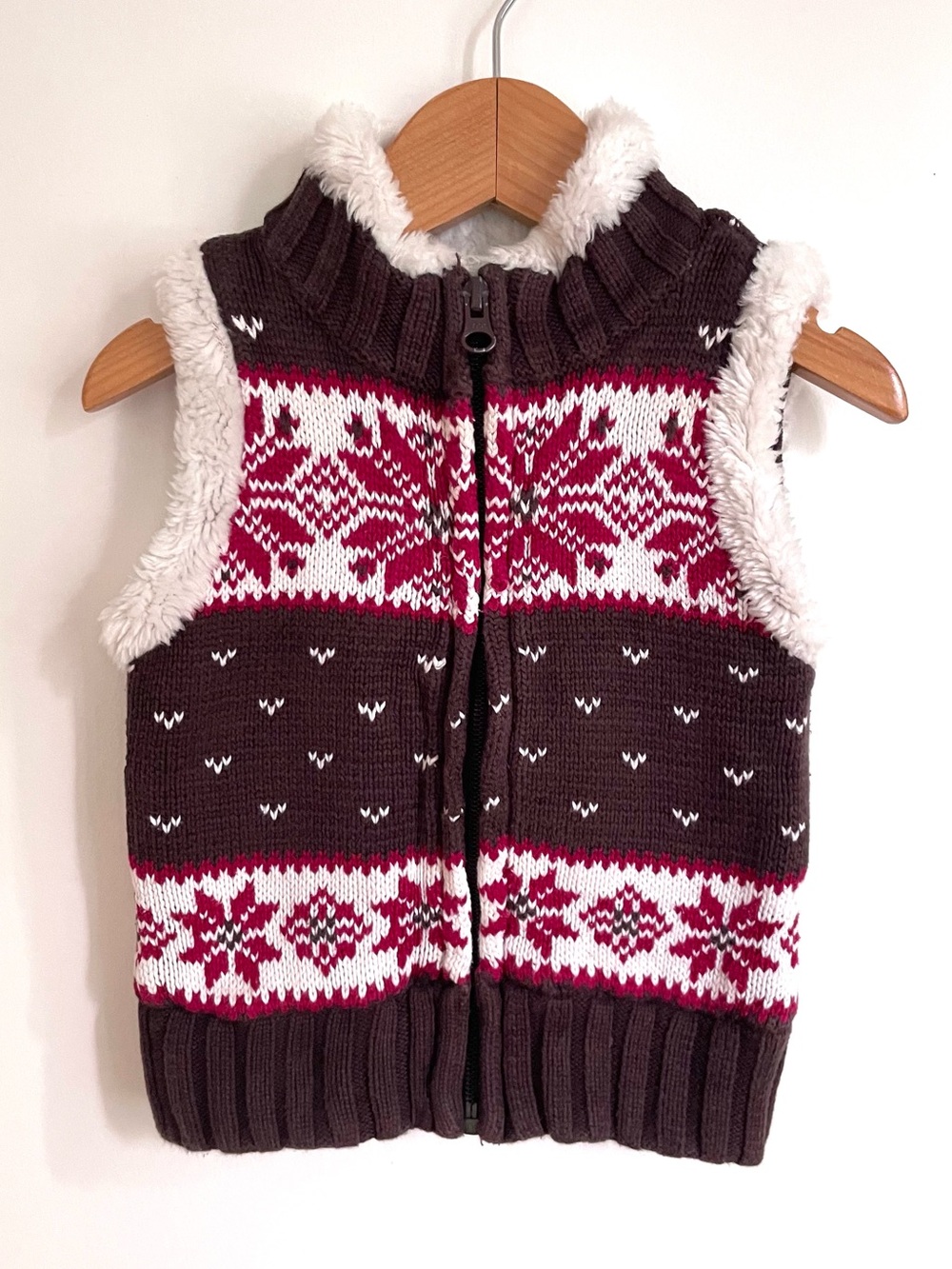 Fair Isle Fleece-Lined Zip Up Sweater Vest, Thick & Warm, Faux Fur Trim, Unisex
